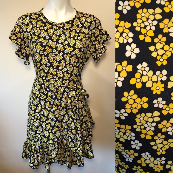 MICHAEL Michael Kors Dresses & Skirts - Michael Kors NEW Daisies Wrap Dress Ruffles Black&Yellow XS